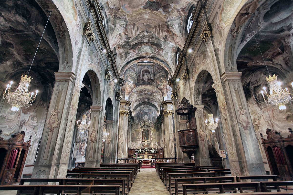 Chiesa di San Cristoforo a Vercelli Chiesa di San Cristoforo a Vercelli