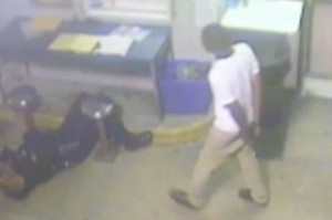  Florida: police officer has an illness. it saves a detainee 